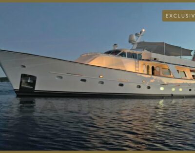 Navetta 89′ Yacht Round Stern